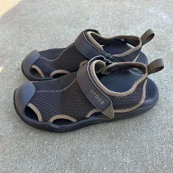 Crocs Swiftwater Mesh Closed Toe Deck Brown Sandals Men’s Size 7 - Picture 3 of 8